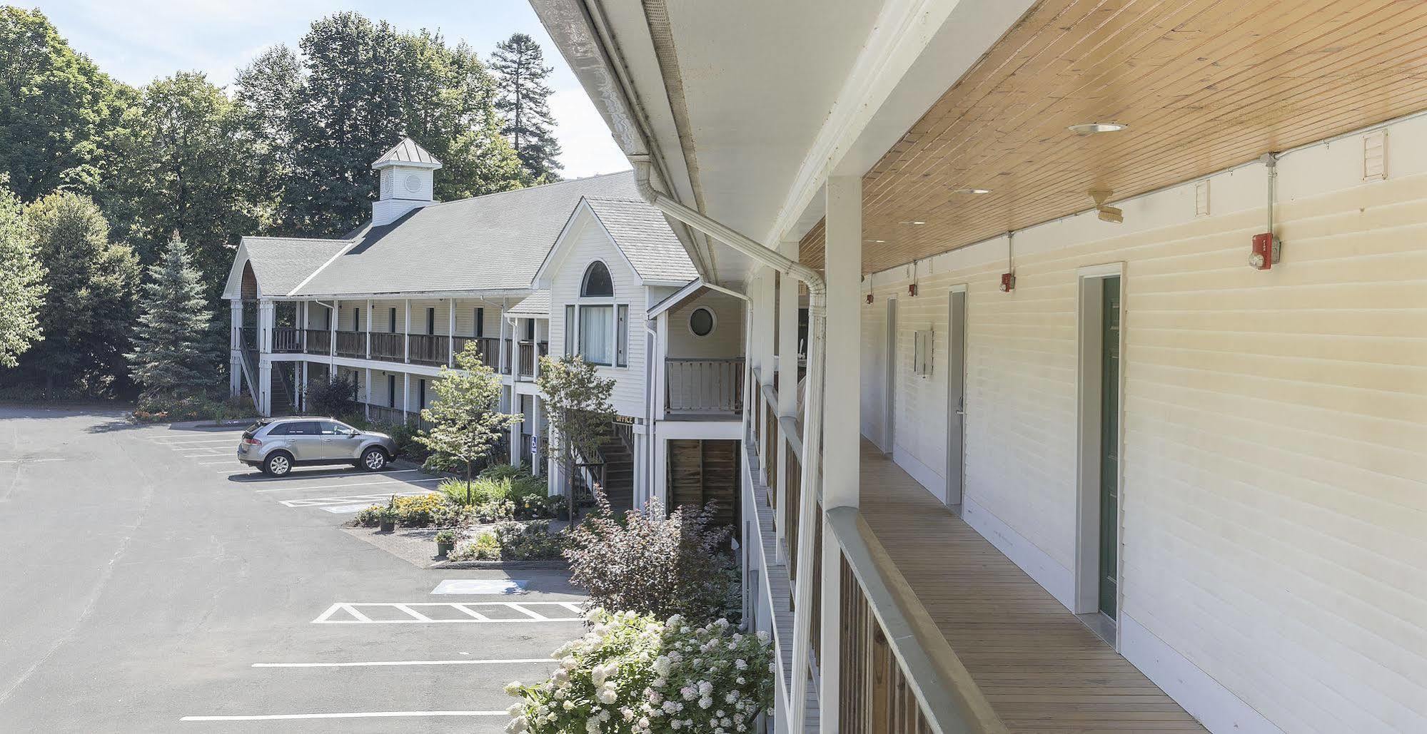 Fairbanks Inn Saint Johnsbury Ngoại thất bức ảnh